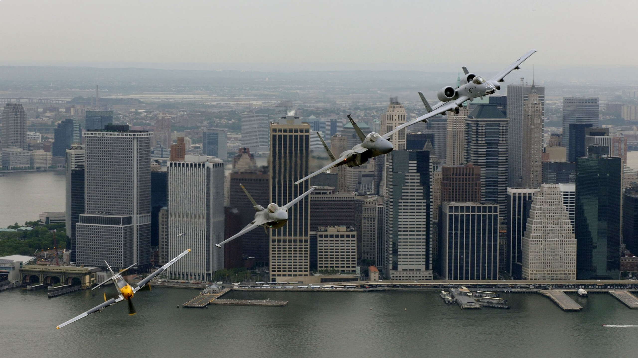 铁卫擎天！德里赫特头槌定乾坤，加拿大飞翼凿穿阿森纳防线